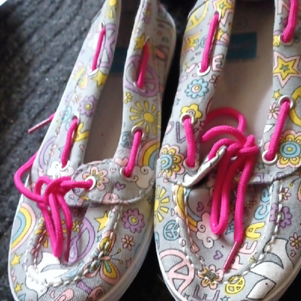 Colorful Kids Sneakers with Pink Laces